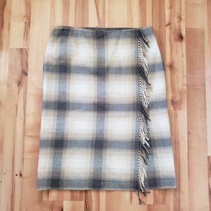 Villager Liz Claiborne Plaid Fringe Skirt 16
